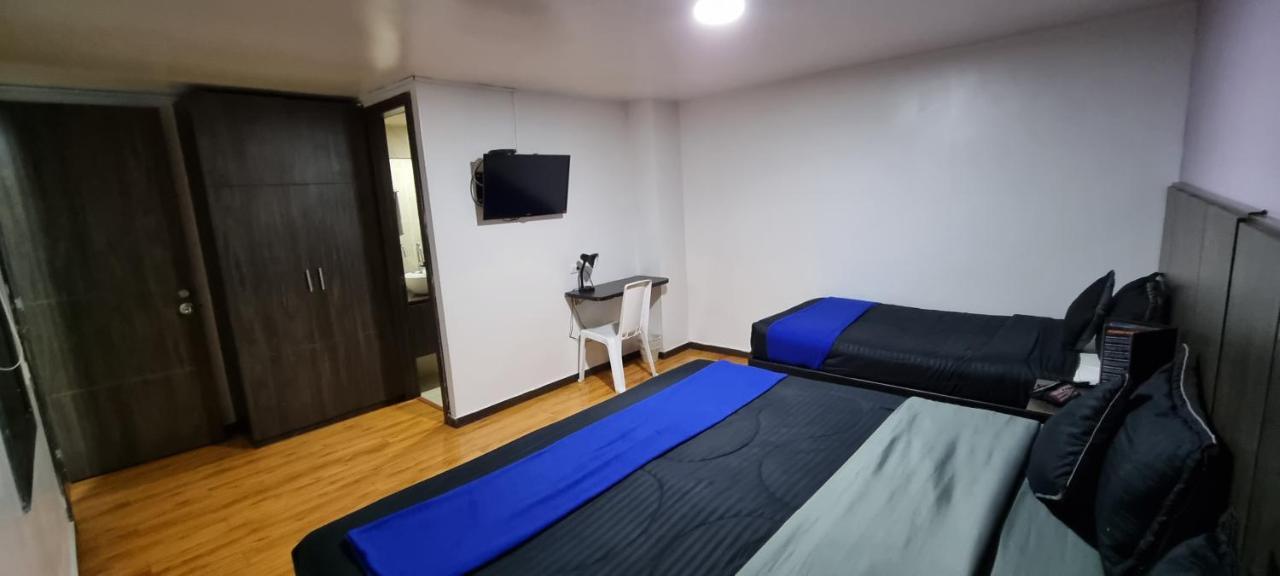 Stay Blue Hotel Bogotá Zewnętrze zdjęcie