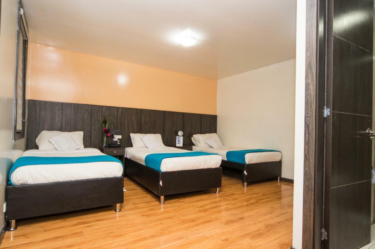 Stay Blue Hotel Bogotá Zewnętrze zdjęcie